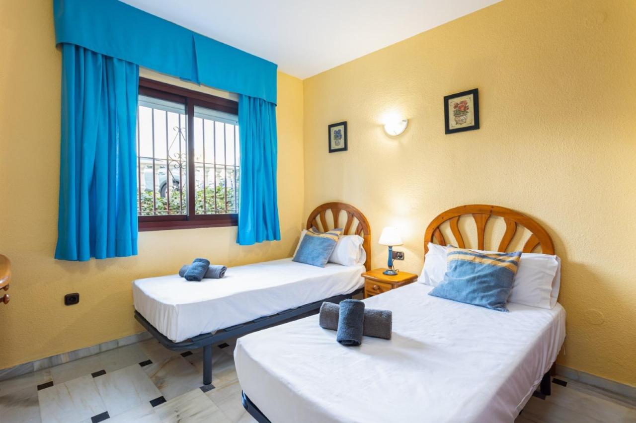 Holidays2Mijas Costa Lubina Del Sol Frontline Beach, Pool, Terrace, Seaview & Parking Sitio de Calahonda Zewnętrze zdjęcie